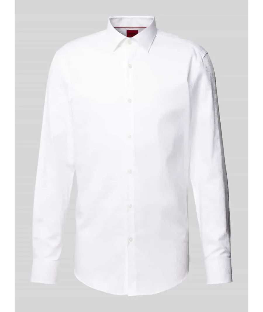 obrazek 1 Koszula biznesowa o kroju slim fit z kołnierzykiem typu kent model ‘Kenno’
