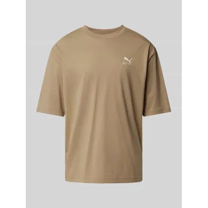 Zdjęcie T-shirt z wyhaftowanym logo