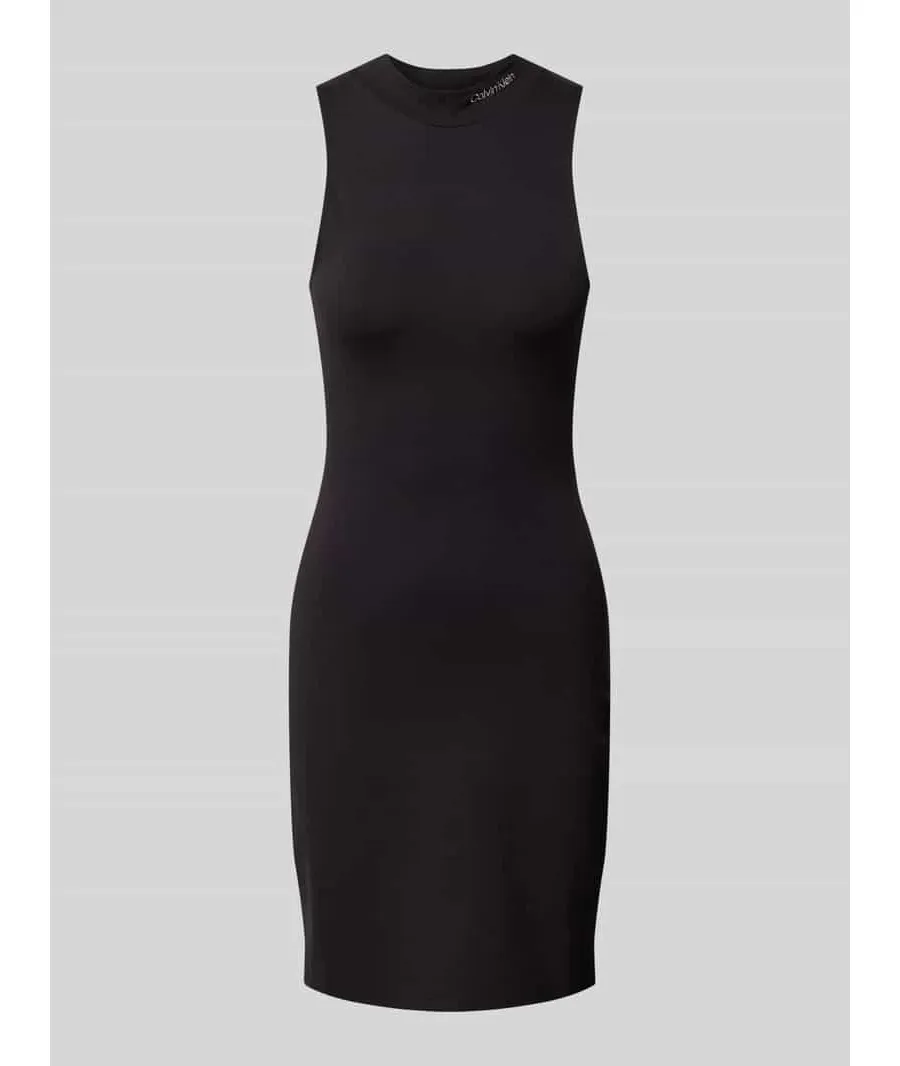 obrazek 1 Calvin Klein Jeans Sukienka codzienna Logo J20J225290 Czarny Slim Fit