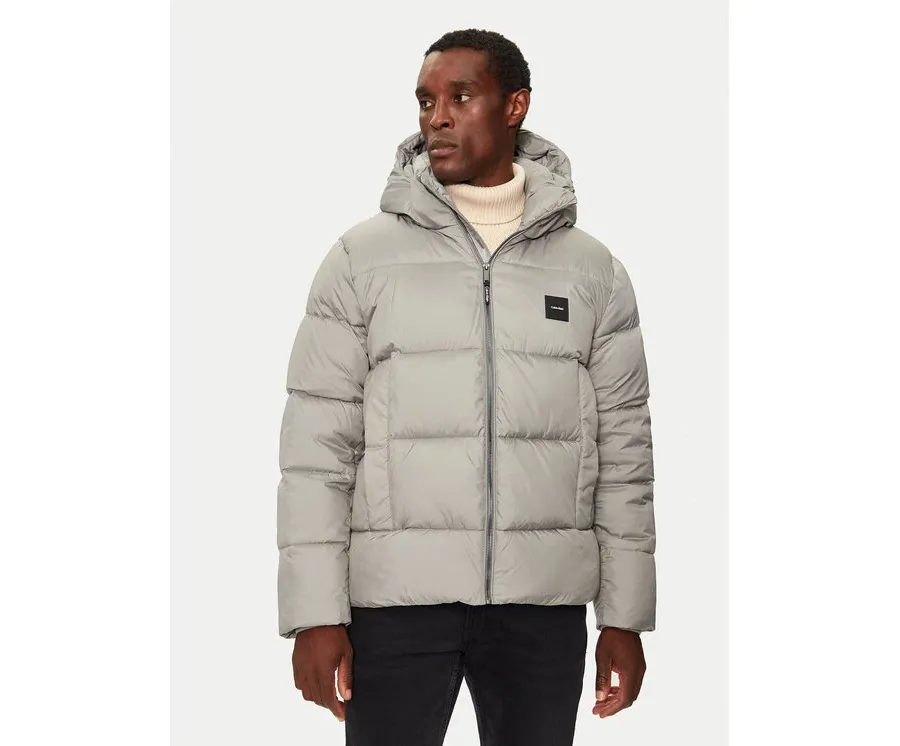 obrazek 1 Calvin Klein Kurtka zimowa K10K113476 Szary Regular Fit