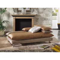 Picture A unique chaise longue from the Oxford Imperial collection