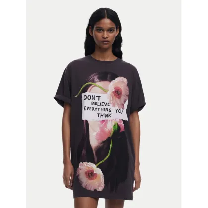 Zdjęcie Desigual Sukienka codzienna Berlin 25SWVK20 Szary Regular Fit