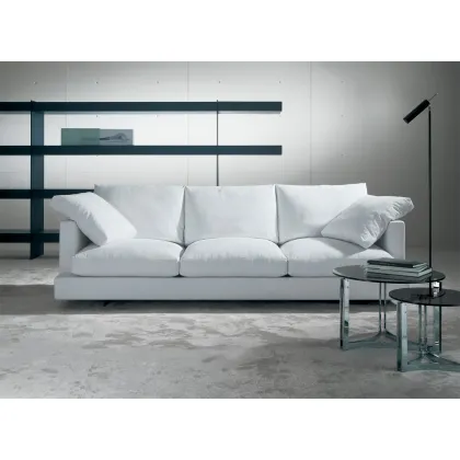 Zdjęcie Klasyczna, funkcjonalna sofa salonowa - Casadesus