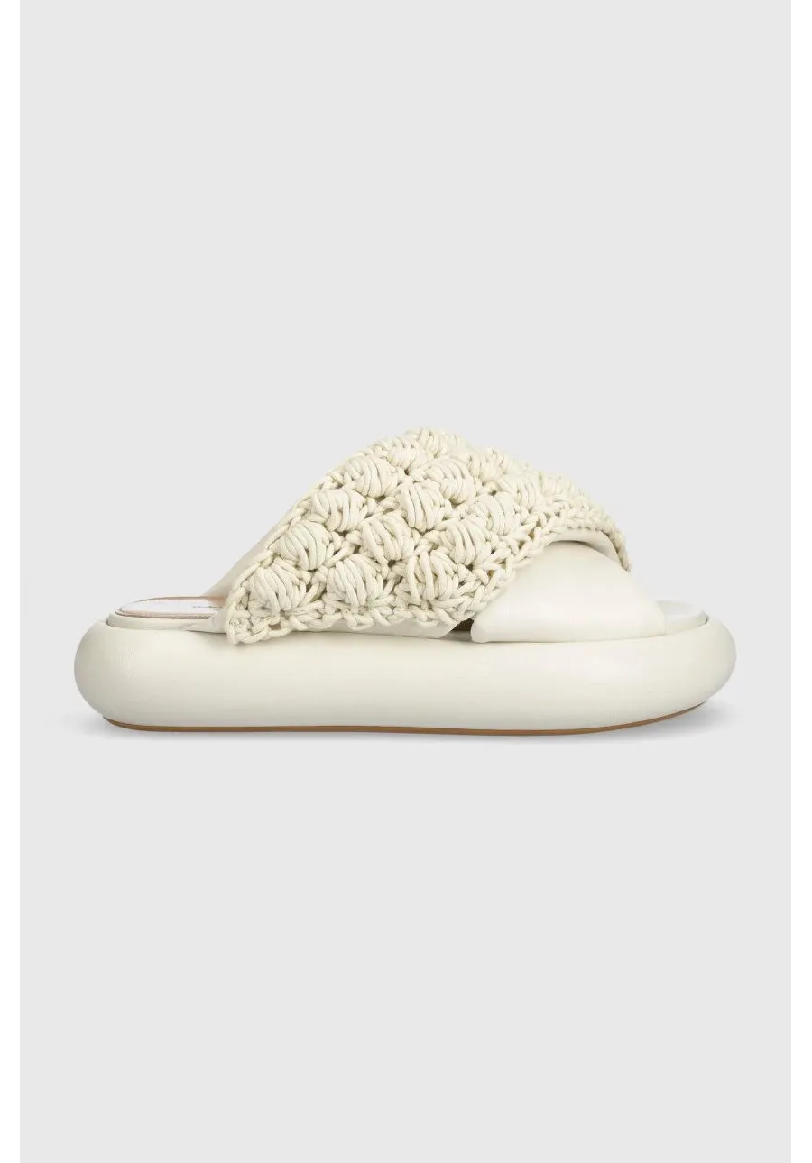 obrazek 1 JW Anderson klapki Crochet Twister damskie kolor beżowy na platformie ANW42027A