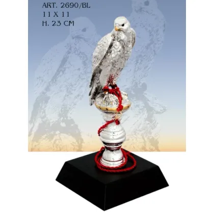 Zdjęcie Niepowtarzalna figura orła z włoch