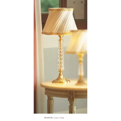Zdjęcie Stylowa lampa kryształowa o szlifie diamentowym ze stożkowym kloszem w kolorze kości słoniowej – Il Paralume Marina