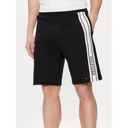 Zdjęcie Tommy Hilfiger Szorty sportowe UM0UM03200 Czarny Regular Fit