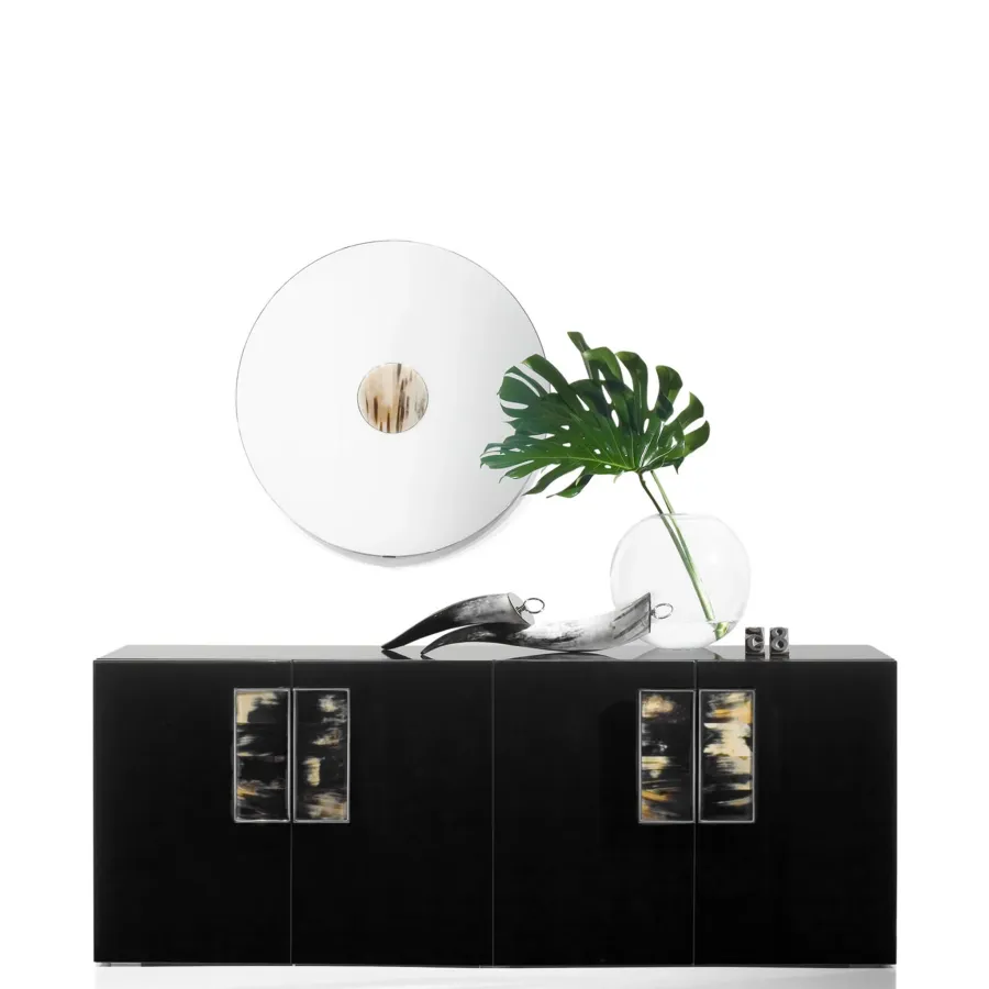 obrazek 1 Włoska prestiżowa 4 drzwiowa szafka do ciekawego salonu – Arcahorn