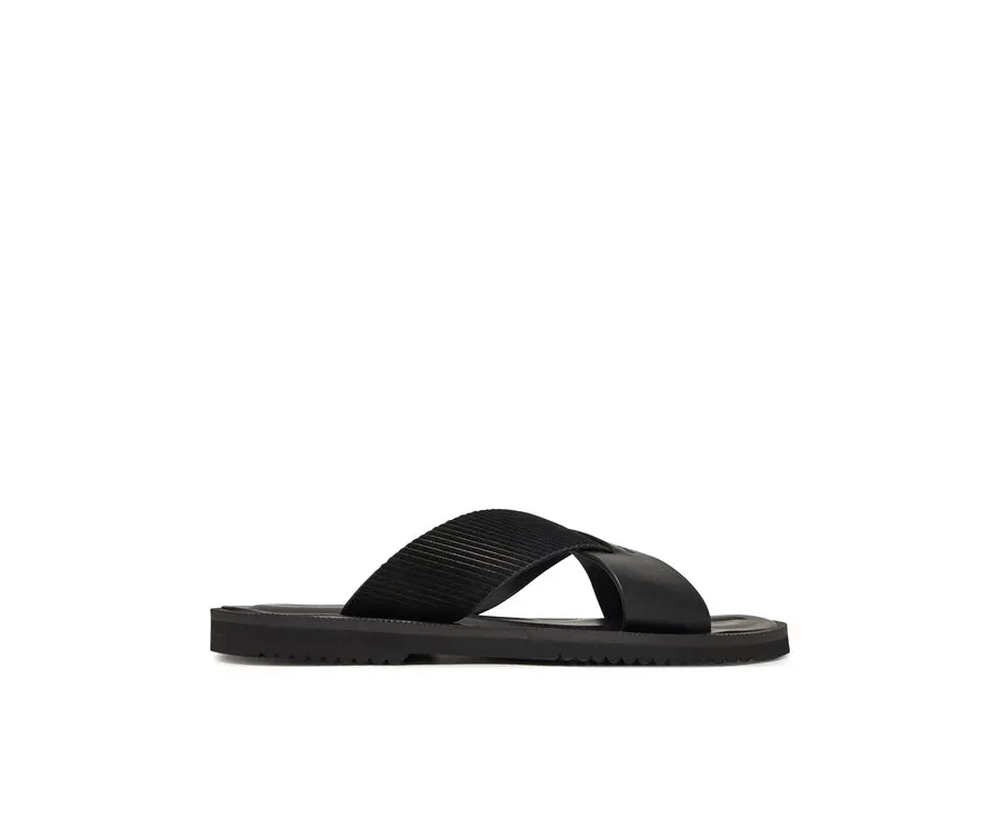 obrazek 1 Emporio Armani Klapki X4P124 XR340 K001 Czarny