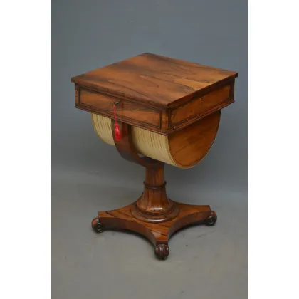 Zdjęcie Antyk -doskonały i bardzo nietypowy stół do szycia William IV z drzewa różanego