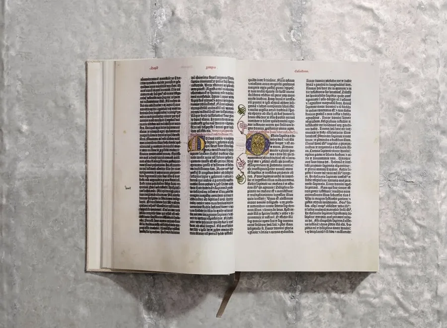 obrazek 12 Książka Biblia Gutenberga z 1454r. - Taschen