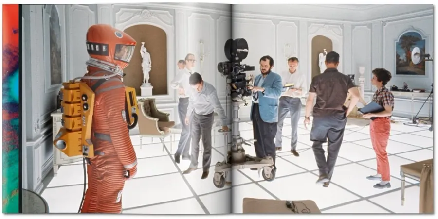obrazek 4 Książka Stanley Kubrick’s 2001: A Space Odyssey. Book & DVD Set - Taschen