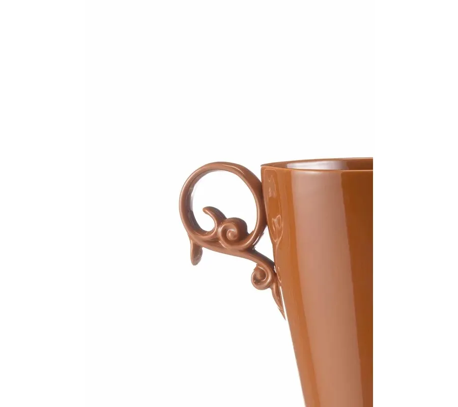 picture 2 Excellent water pitcher with artistic handle - Rebirth
