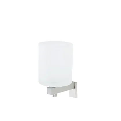 Zdjęcie Nowoczesny naścienny uchwyt na szklankę do łazienki - Stilhaus