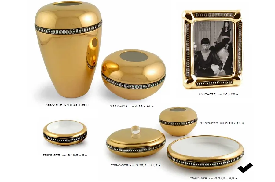 picture 1 A wonderful, beautifully decorated large bowl / plate - Bruno Costenaro