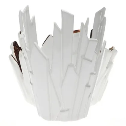 Picture Avant-garde ceramic vase with an irregular crystal shape - Byfly