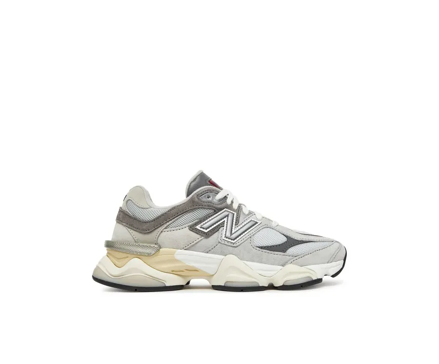 obrazek 1 New Balance Sneakersy U9060GRY Szary