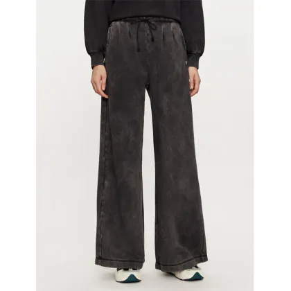 Zdjęcie Deha Spodnie dresowe C12175 Czarny Relaxed Fit