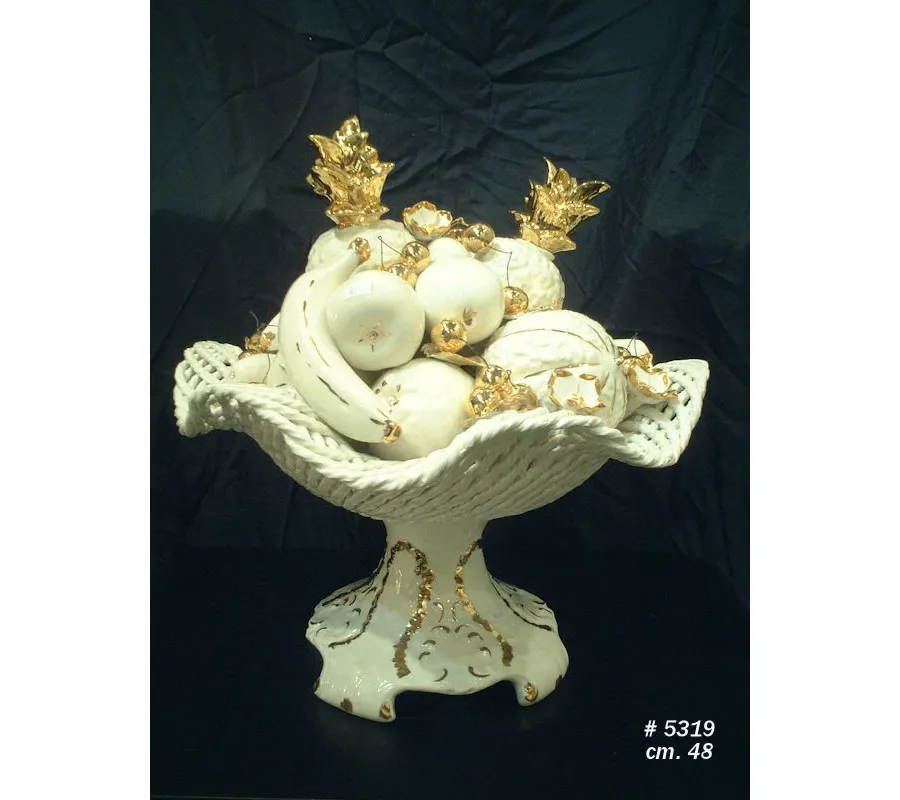 picture 1 Luxurious fruit basket