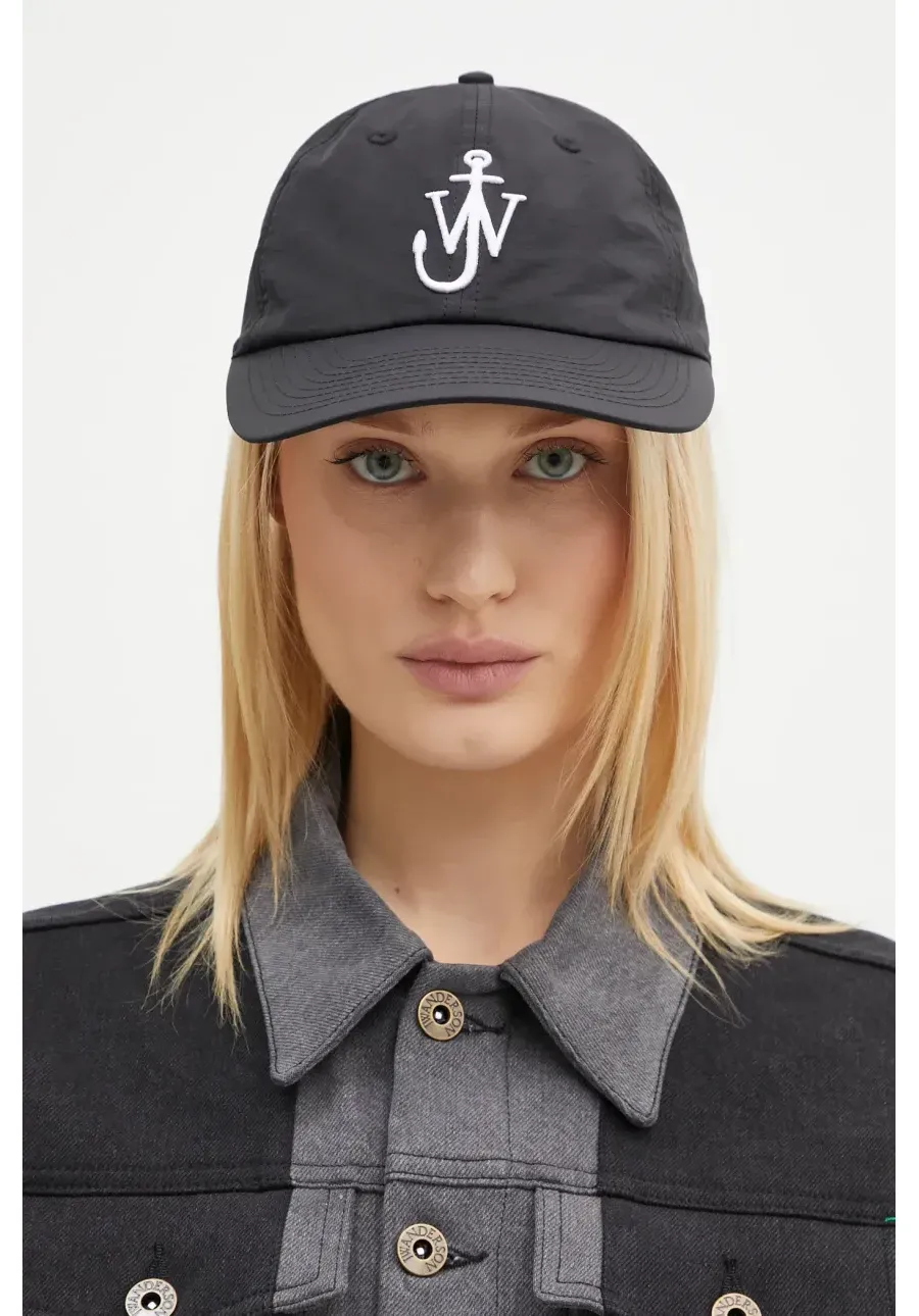 obrazek 1 JW Anderson czapka z daszkiem Baseball Cap kolor czarny z aplikacją AC0198.FA0214.999