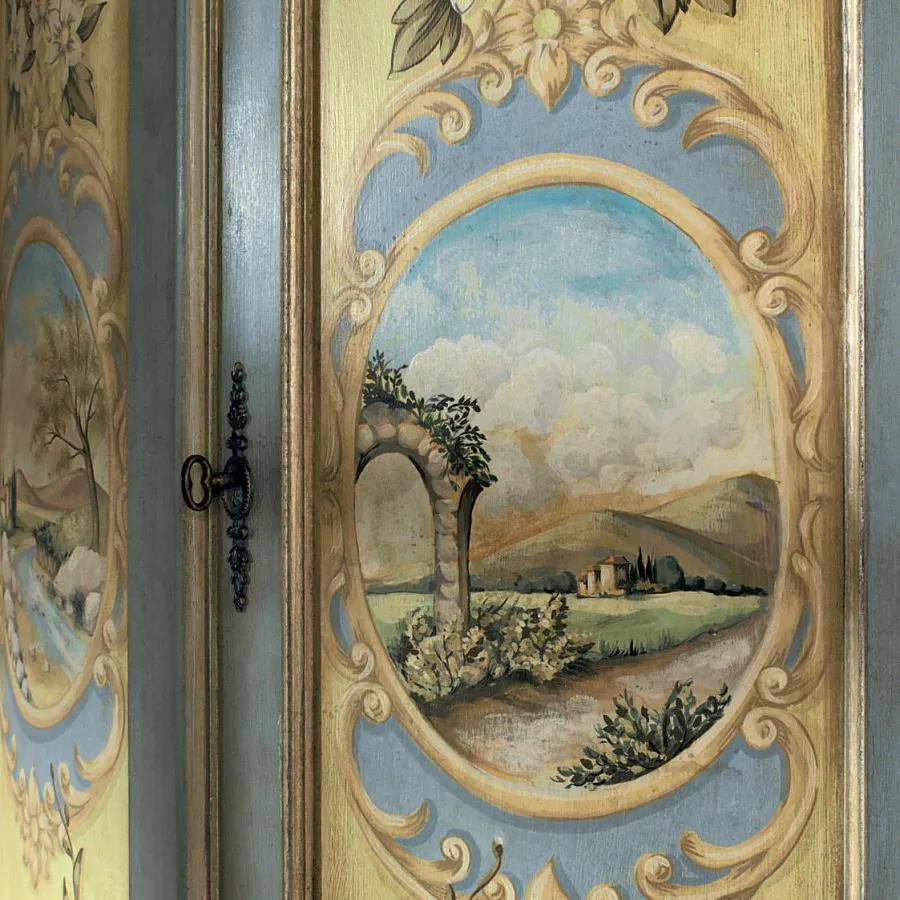obrazek 2 Drewniana włoska szafa narożna - Interiors Italia