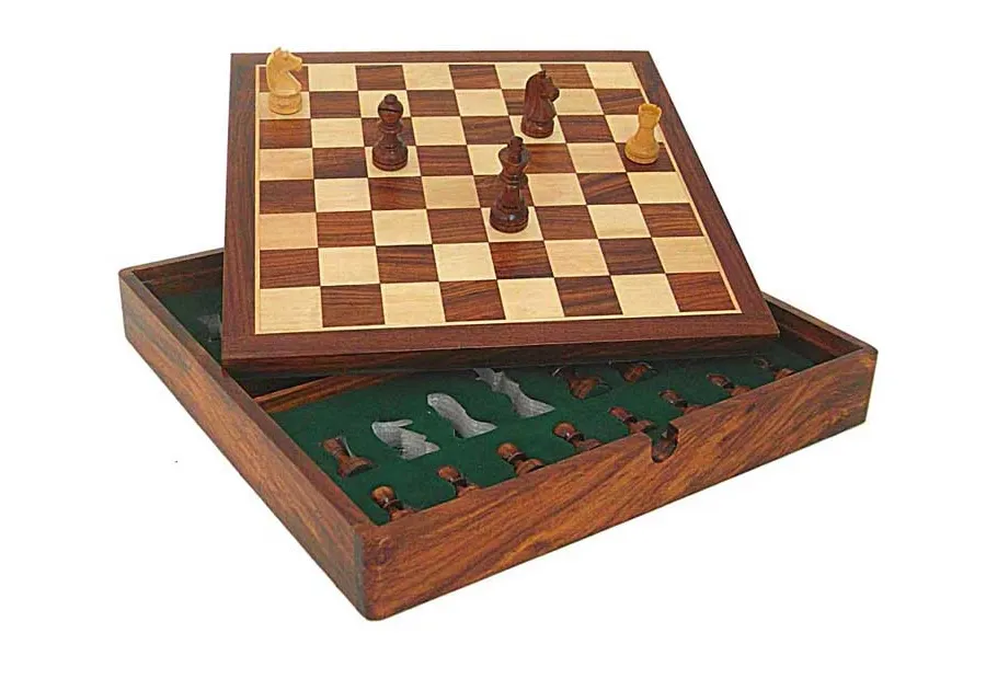 obrazek 1 Drewniana plansza szachowa z magnetycznymi figurkami szachowymi G-1220CM
