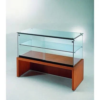 Picture Elegant shop window with a bench