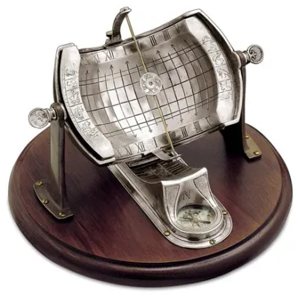 Picture Luxurious desk sundial