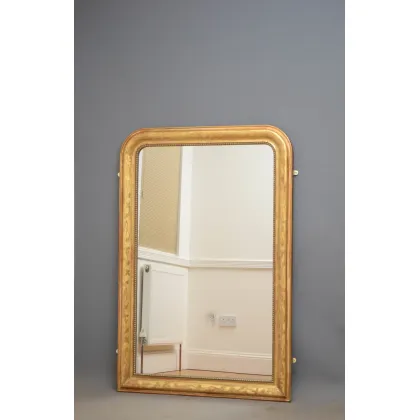 Zdjęcie Atrakcyjne pozłacane XIX-wieczne lustro Giltwood