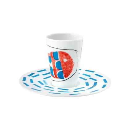 Zdjęcie Piękna porcelanowa filiżanka do kawy ze spodkiem