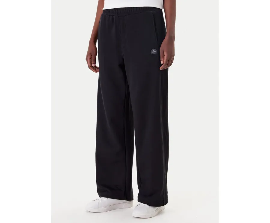 obrazek 1 Calvin Klein Jeans Spodnie dresowe LV047C249G Czarny Regular Fit
