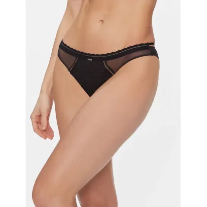 Zdjęcie Chantelle Figi brazylijskie Monogram C11ZA1 Czarny