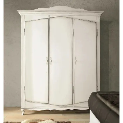 Zdjęcie Drewniana włoska szafa trzydrzwiowa - Interiors Italia