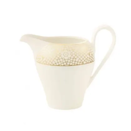 Picture A porcelain cream jug for cream decorated with a gold pattern from Germany - Tettau