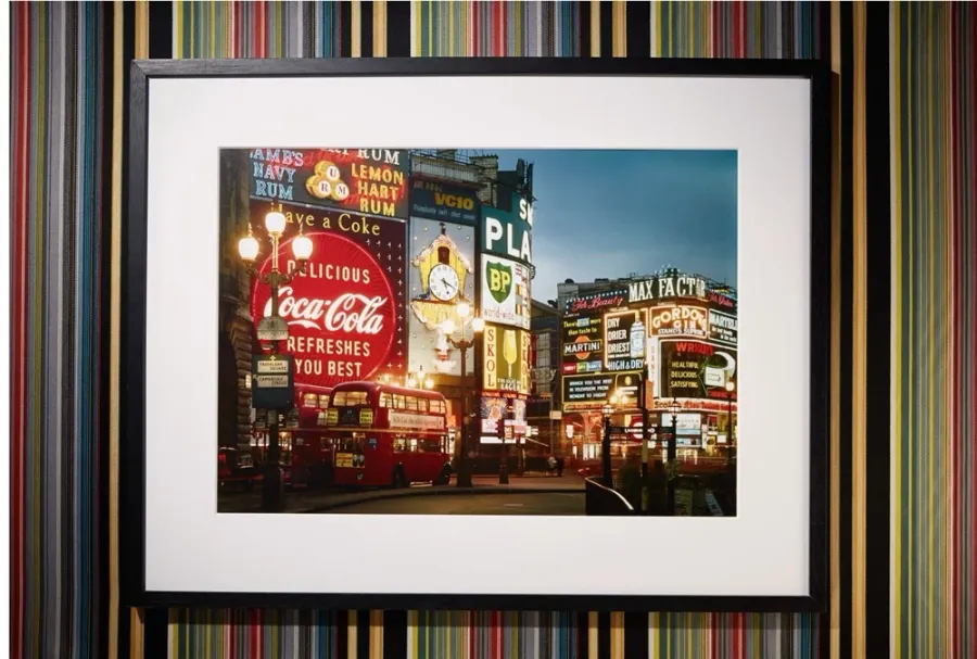 obrazek 10 Książka Londyn. Portret miasta, Paul Smith Edition nr 1–500 „Piccadilly Circus” - Taschen