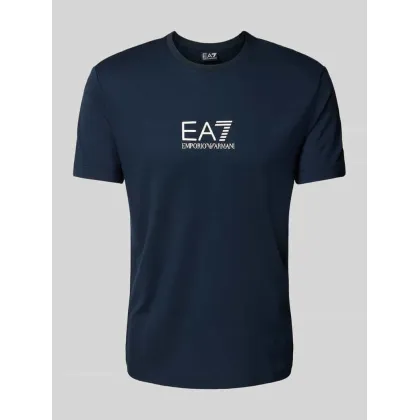 Zdjęcie T-shirt z nadrukiem z logo