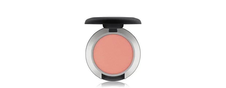 obrazek 1 MAC Powder Kiss Cień do powiek 1.5 g Strike A Pose