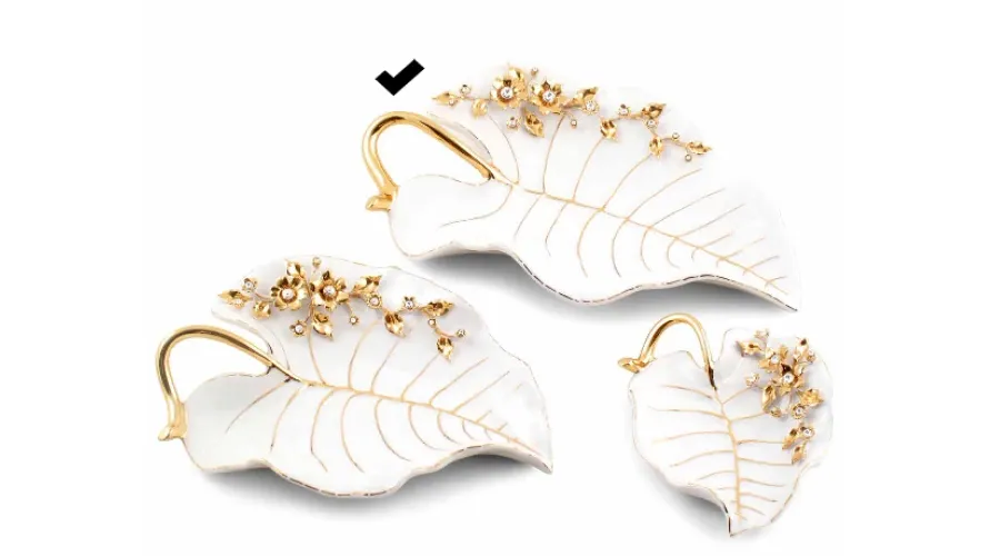 picture 1 Exclusive ornament - a large ceramic leaf with golden flowers - Bruno Costenaro