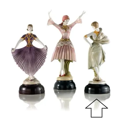 Zdjęcie Stylowa figurka stojącej damy wykonana z ceramiki - Ceramiche ML
