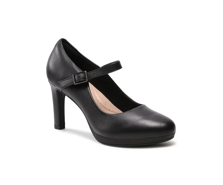 obrazek 1 Clarks Półbuty Ambyr Shine 261577844 Czarny