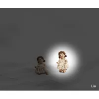 Picture Figurine of a young girl in a dress - Sibania
