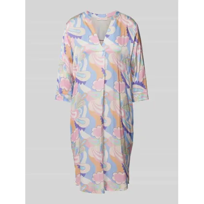 Zdjęcie Sukienka o długości do kolan z nadrukiem na całej powierzchni