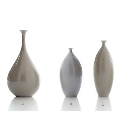 Picture Luxurious ceramic vases
