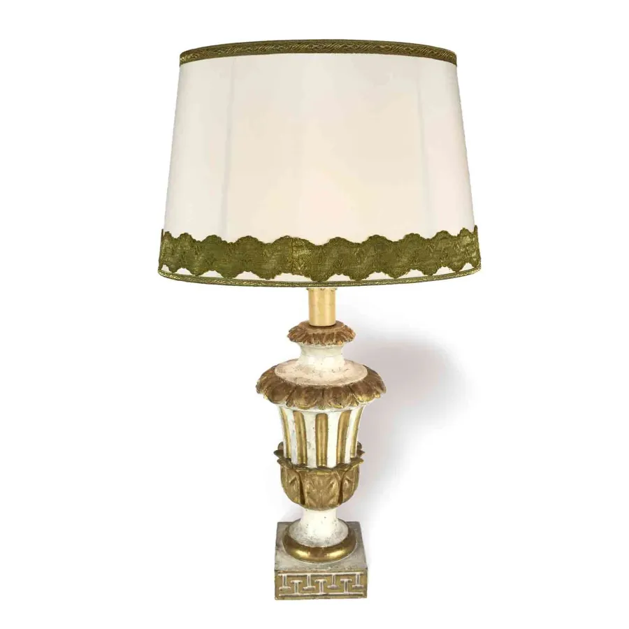 obrazek 1 Drewniana Lampa stołowa Antica Impero wykonana z wazonu