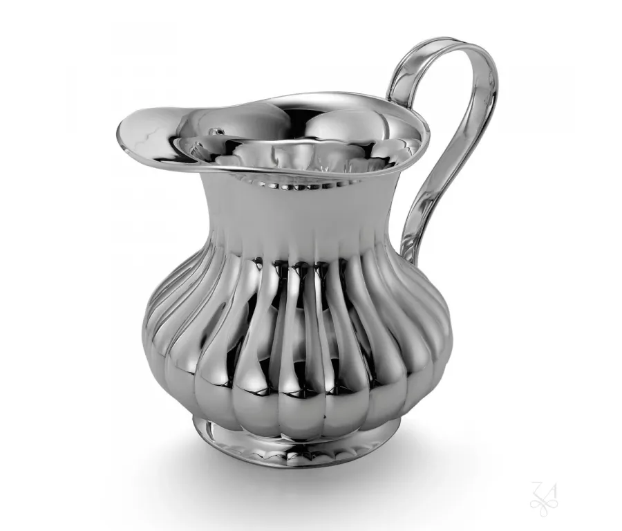 picture 1 Stylish silver Meridiani water jug ​​decorated with vertical stripes - Zaramella Argenti