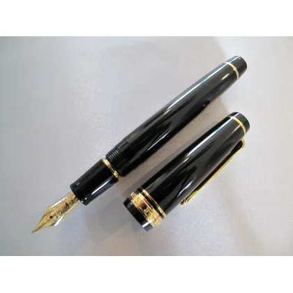 Zdjęcie Sailor Pióro Wieczne 1911 Naginata-togi Matte Black Pozłacane