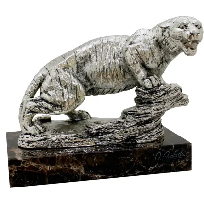 Zdjęcie Stylowa figurka pantery 19x10x15,5 cm