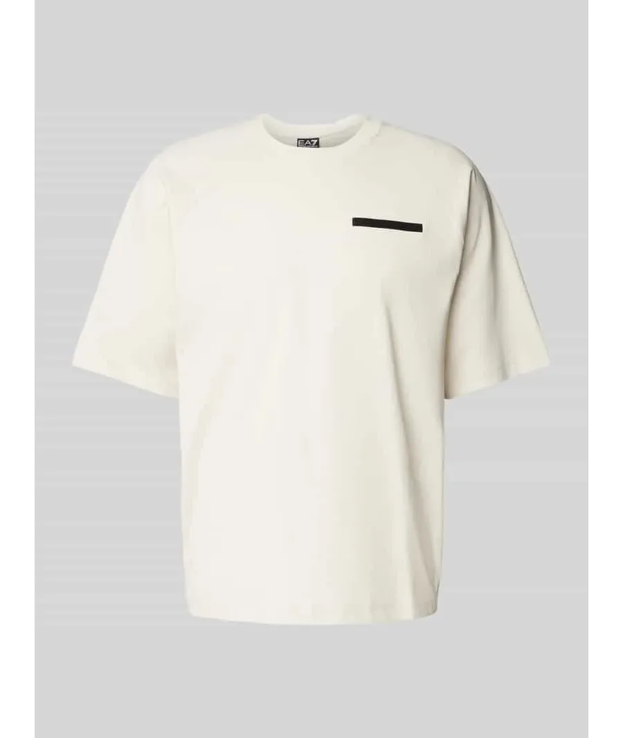 obrazek 1 T-shirt z detalem z logo