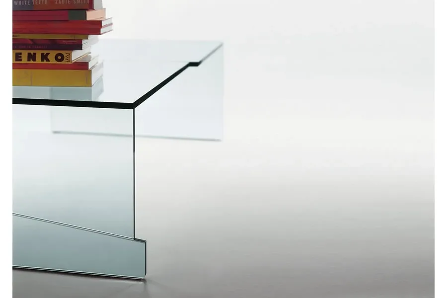 obrazek 2 Nowoczesny stolik kawowy wykonany z przezroczystszego szkła - Tonelli Design