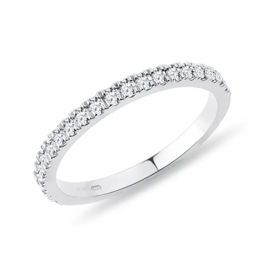obrazek 1 Obrączka z diamentami w stylu half-Eternity z białego złota KLENOTA